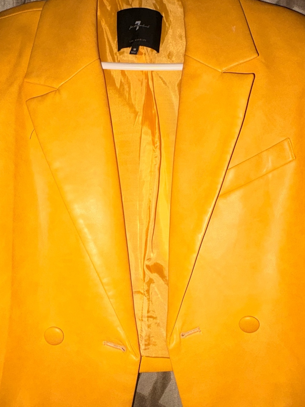 Cropped Yellow Blazer Jacket - Women - Picture 5 of 8